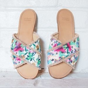 Stuart Weitzman Byway Crisscross Sandals SZ 8.5